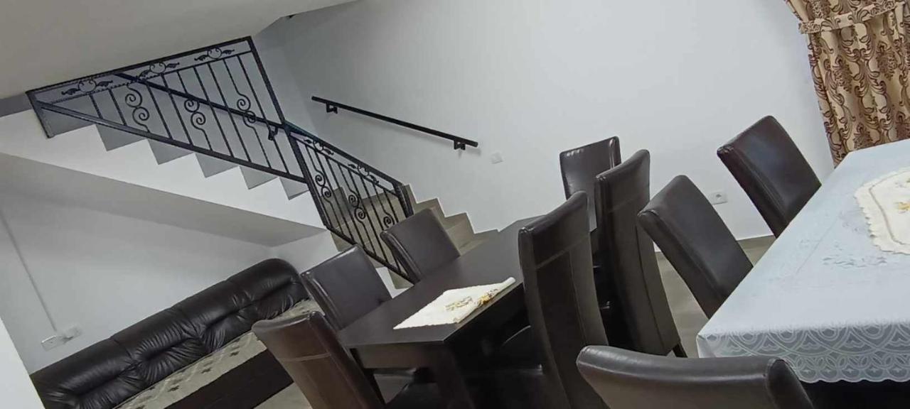Casuta Din Livada Villa Moisei Buitenkant foto