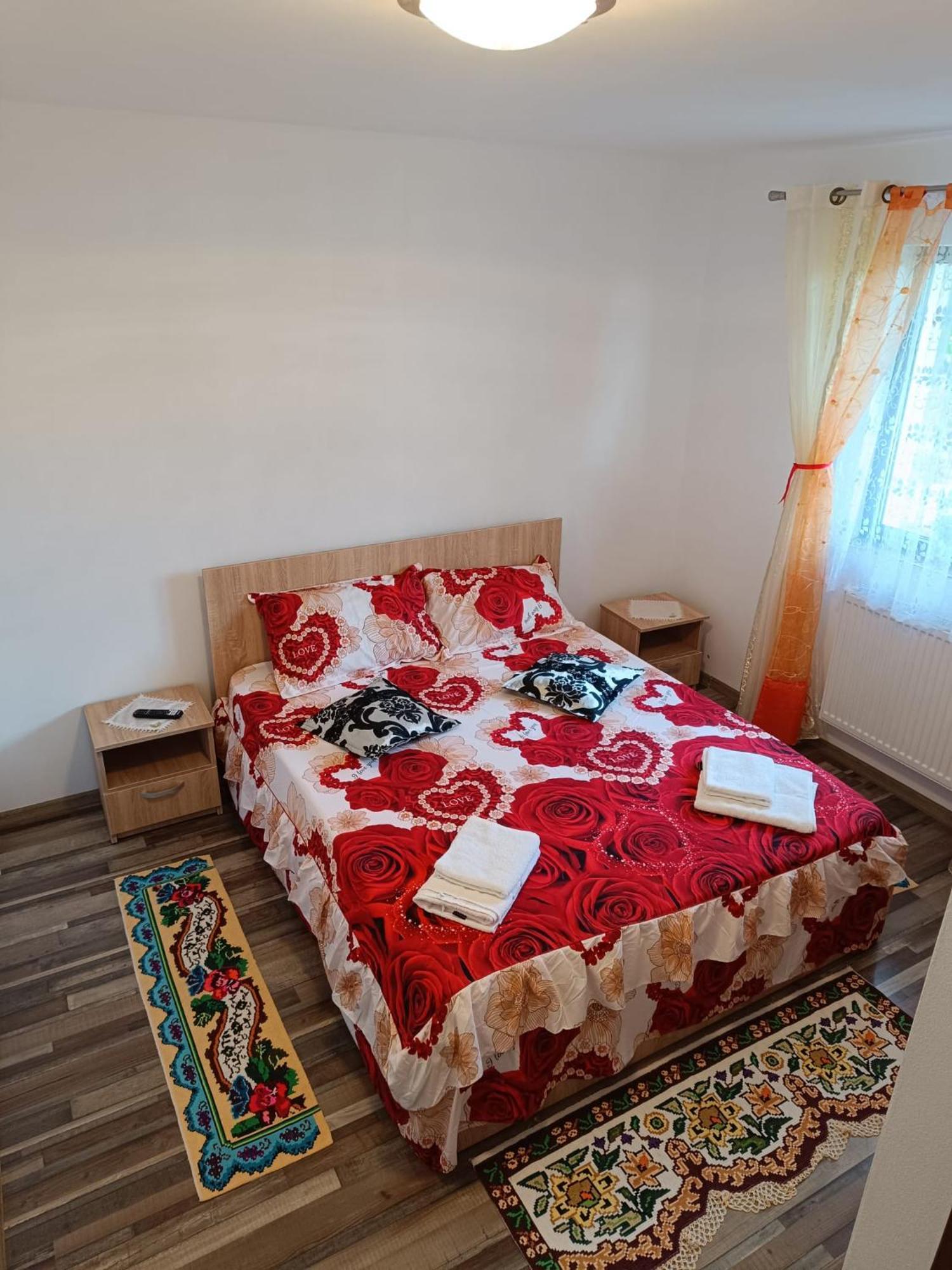 Casuta Din Livada Villa Moisei Buitenkant foto