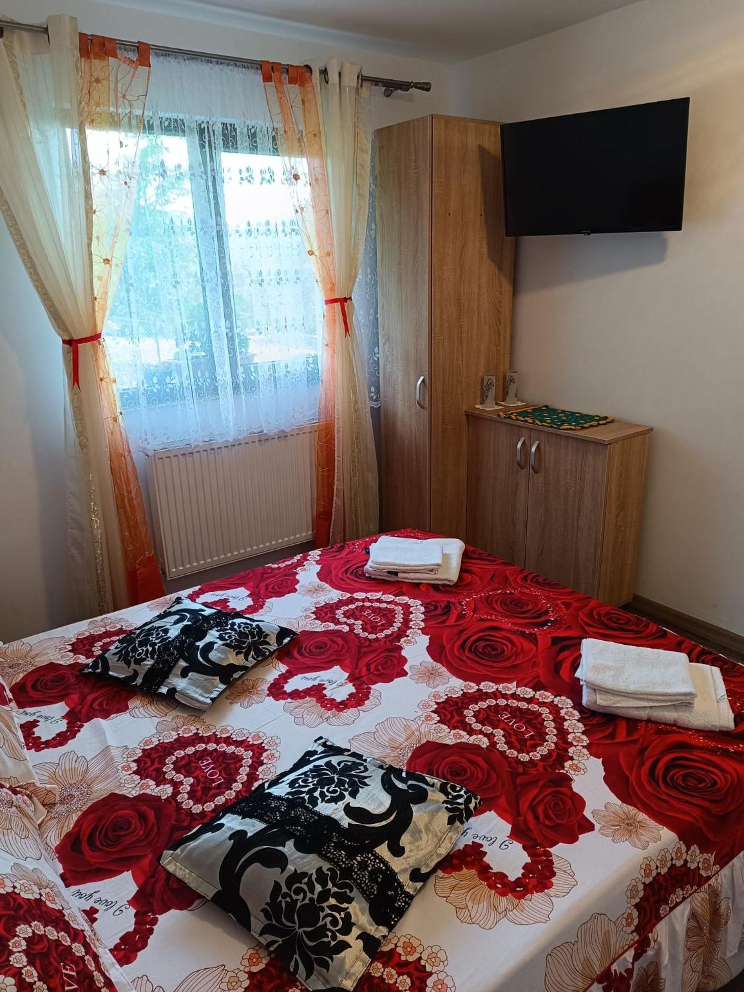 Casuta Din Livada Villa Moisei Buitenkant foto